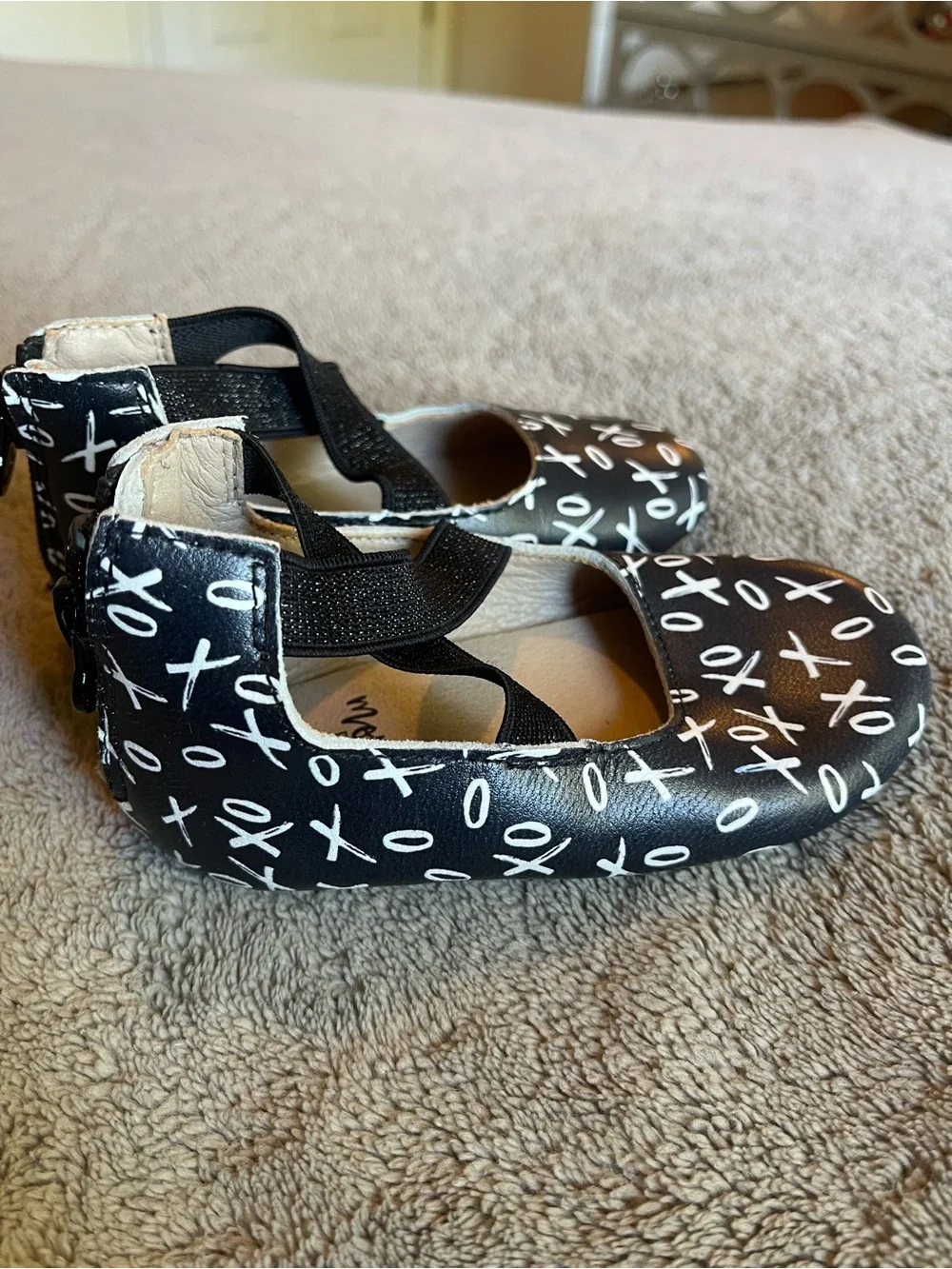 Monkey Feet Girls Black XO Mary Jane Flats with Cross-Strap